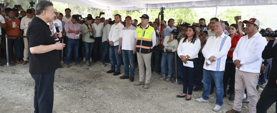 Julio Menchaca arranca las Rutas de la Reconstrucción en la Sierra Gorda hidalguense