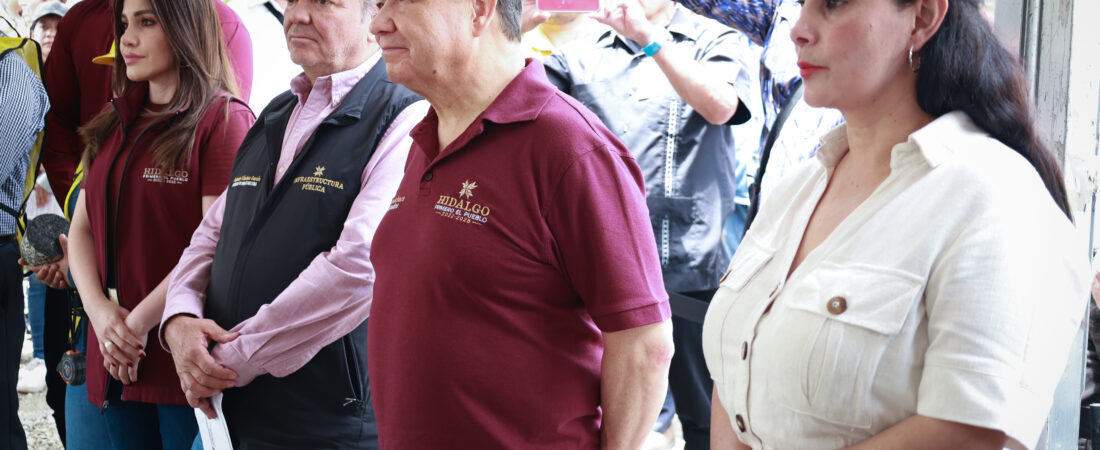 En Xochicoatlán, Julio Menchaca reafirma compromiso para reconstruir Hidalgo