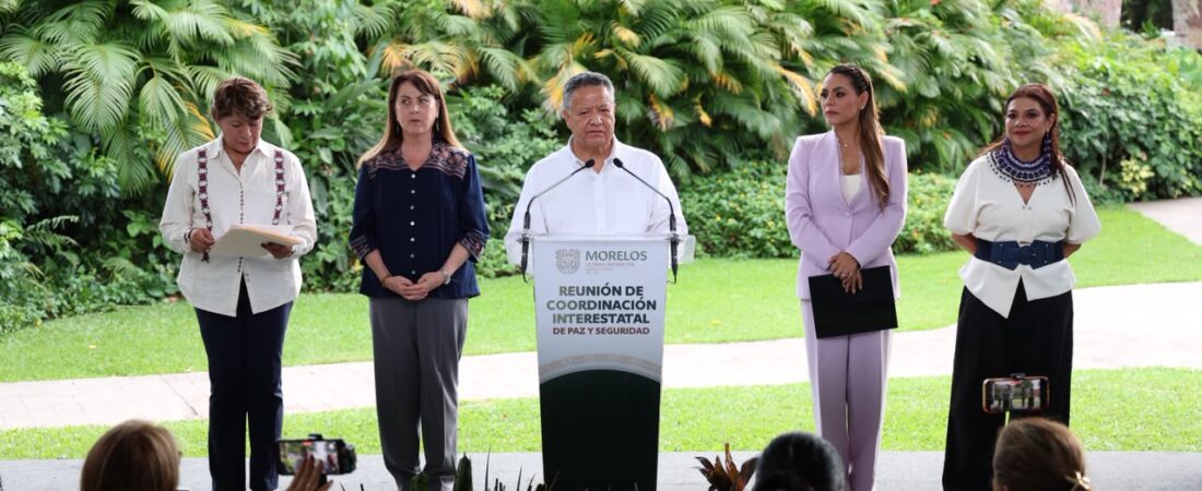 El mandatario hidalguense participó en un encuentro con las gobernadoras del Estado de México, Guerrero y Morelos, así como con la jefa de gobierno de la Ciudad de México
